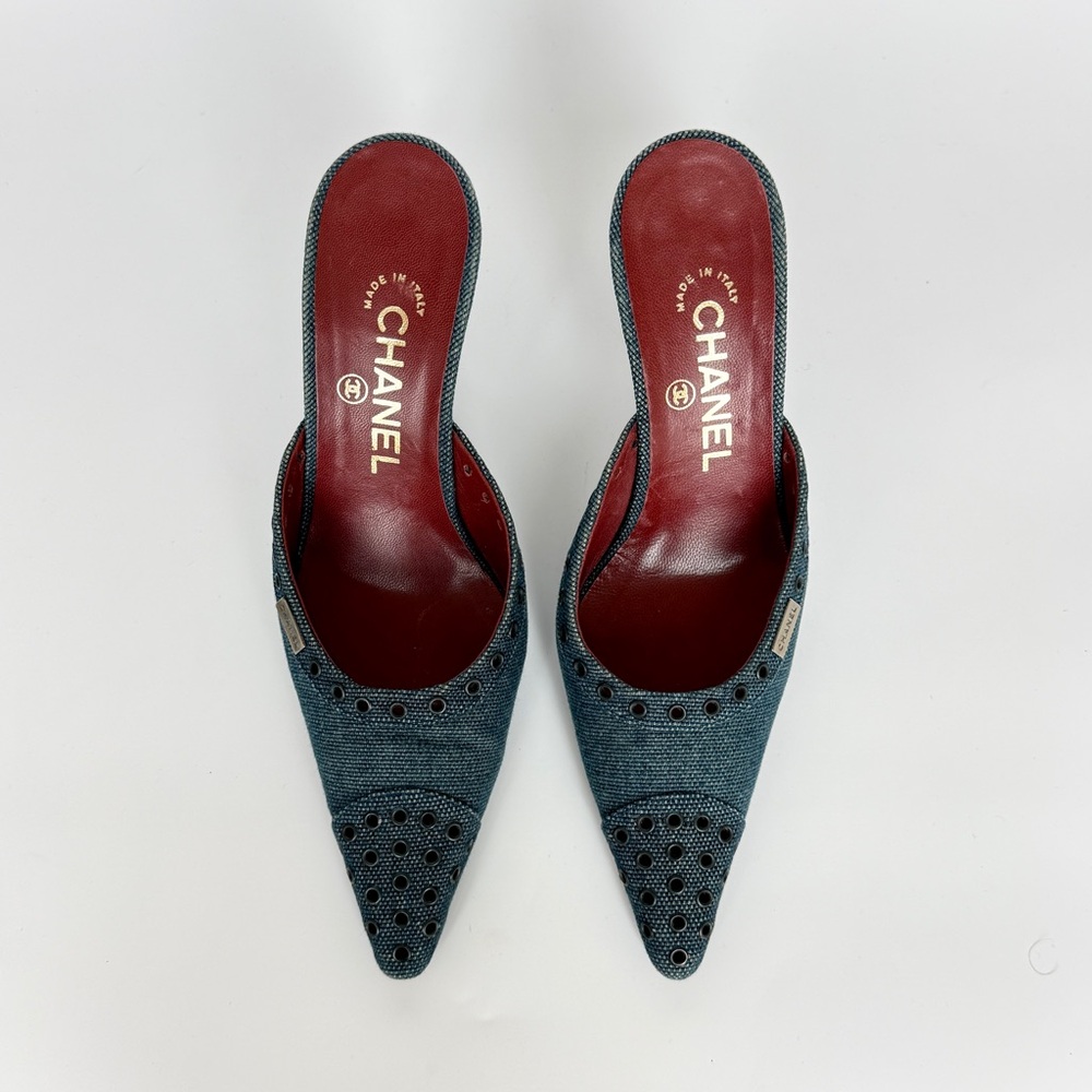 SOLD. Chanel vintage denim mules size US 5.5